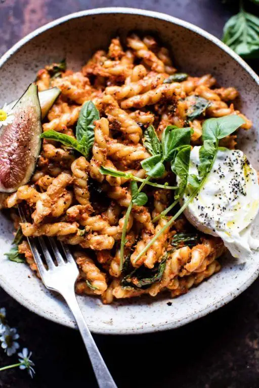 Farro Pasta with Roasted Red Pepper Sauce