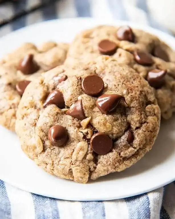 Flax Meal Chocolate Chip Cookies