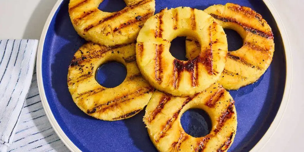 Grilled Pineapple Slices