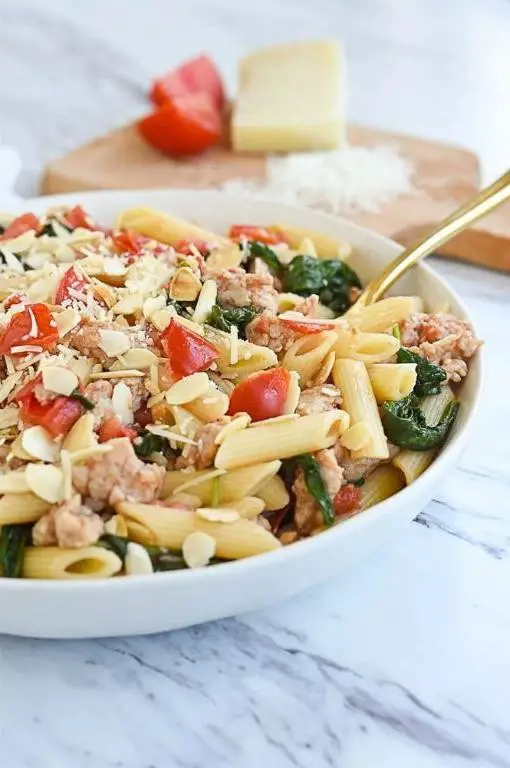 Ground Chicken Sausage and Spinach Pasta