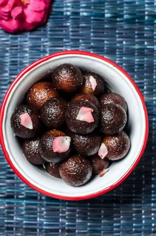Gulab Jamun