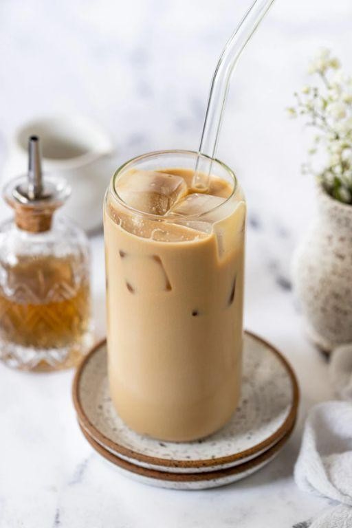 Iced Vanilla Latte