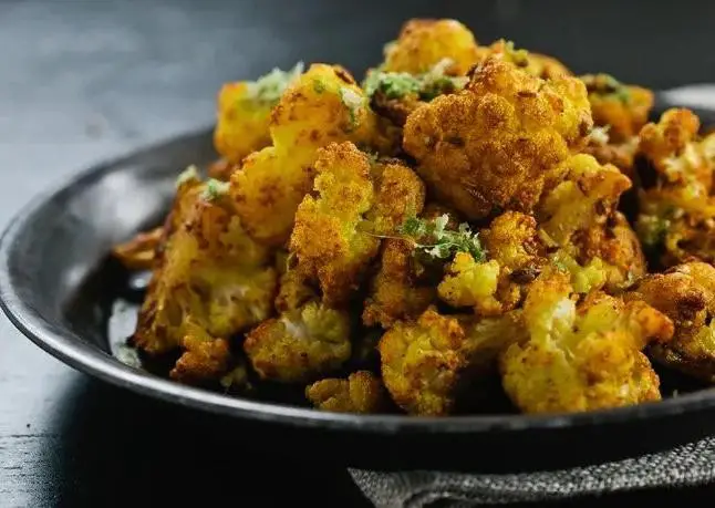 Indian Spiced Cauliflower Curry