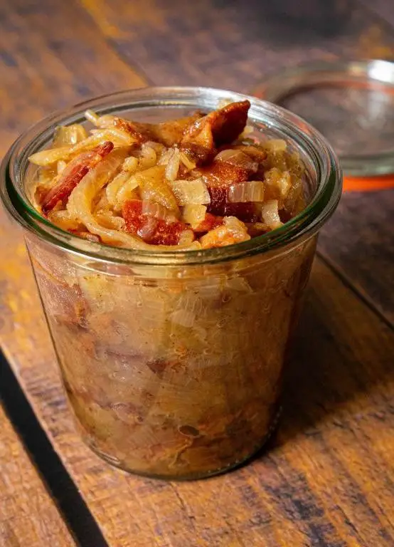 Kumla with Caramelized Onions and Bacon