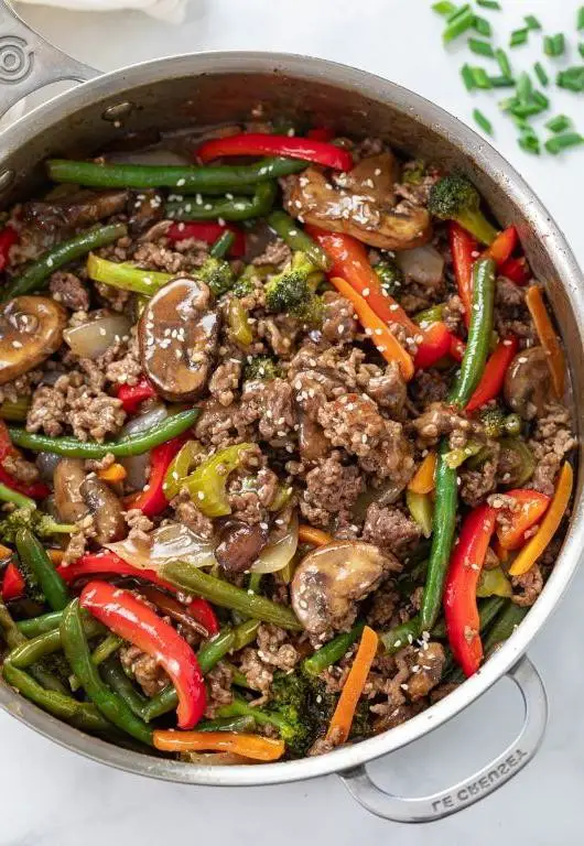 Lean Ground Beef and Vegetable Stir-Fry