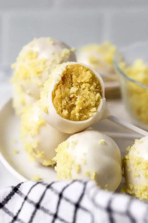 Lemon Cake Pops with a Tangy Glaze