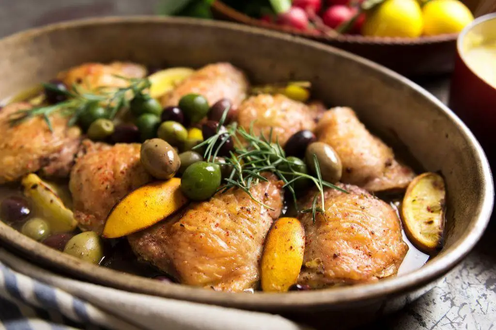 Lemon Olive Chicken Thighs