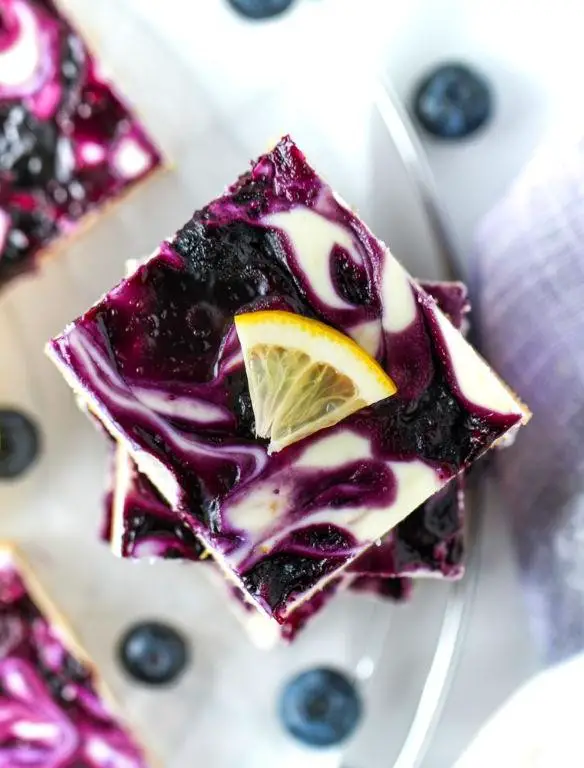 Lemon Whey Protein Cheesecake Bars