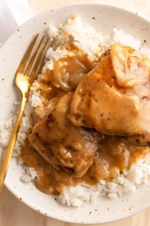 Light and Fluffy Chicken Gravy