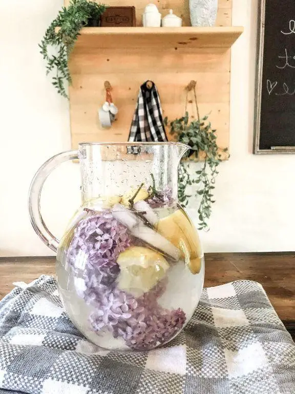Lilac Lemonade