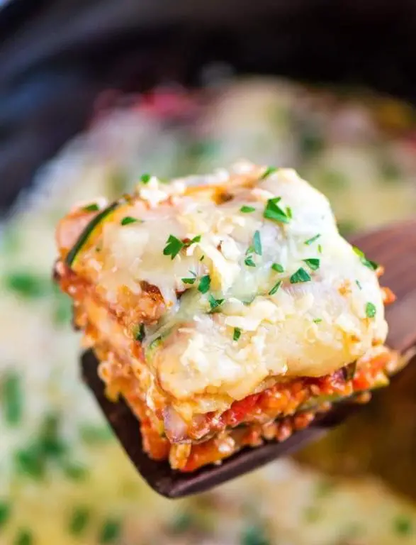 Low Carb Crockpot Lasagna