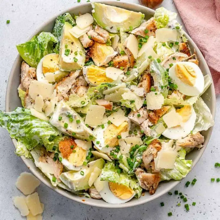 Low-Carb Chicken Caesar Salad