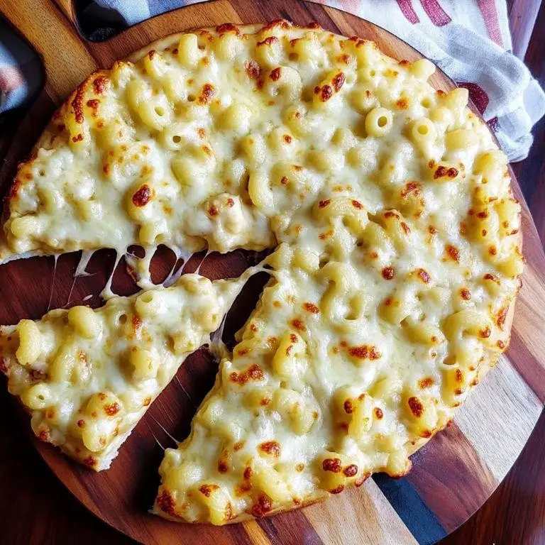 Mac and Cheese Pizza