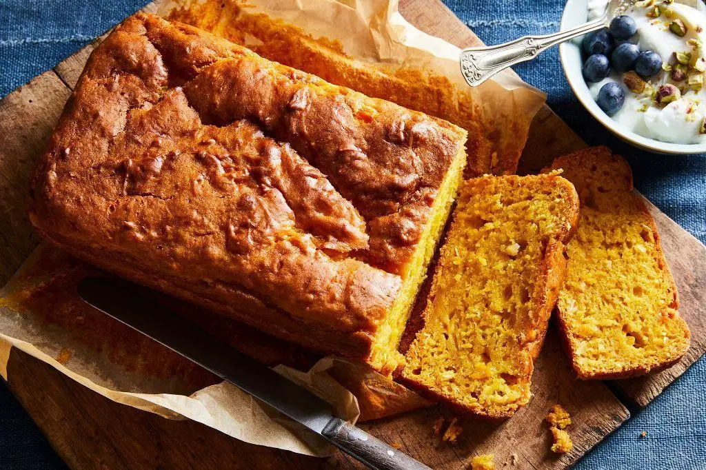 Mango Pulp Bread