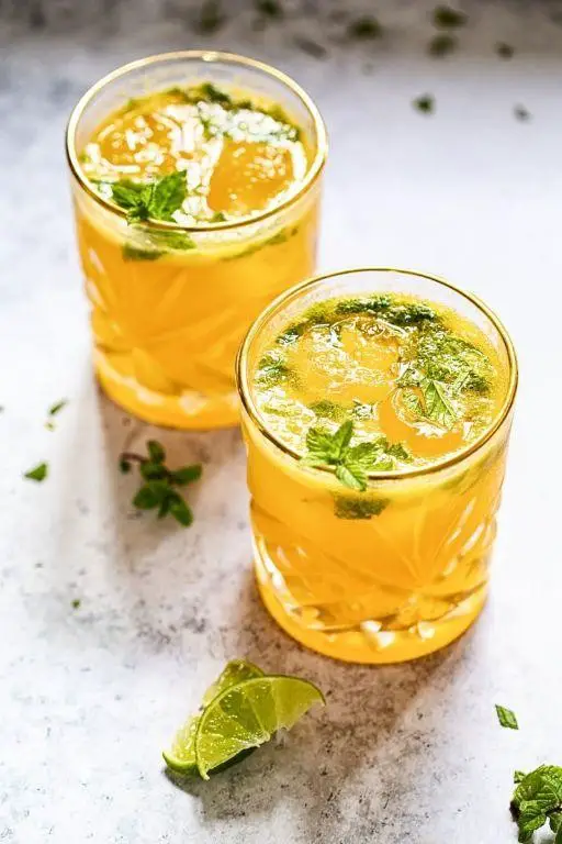 Mango Pulp Cocktail