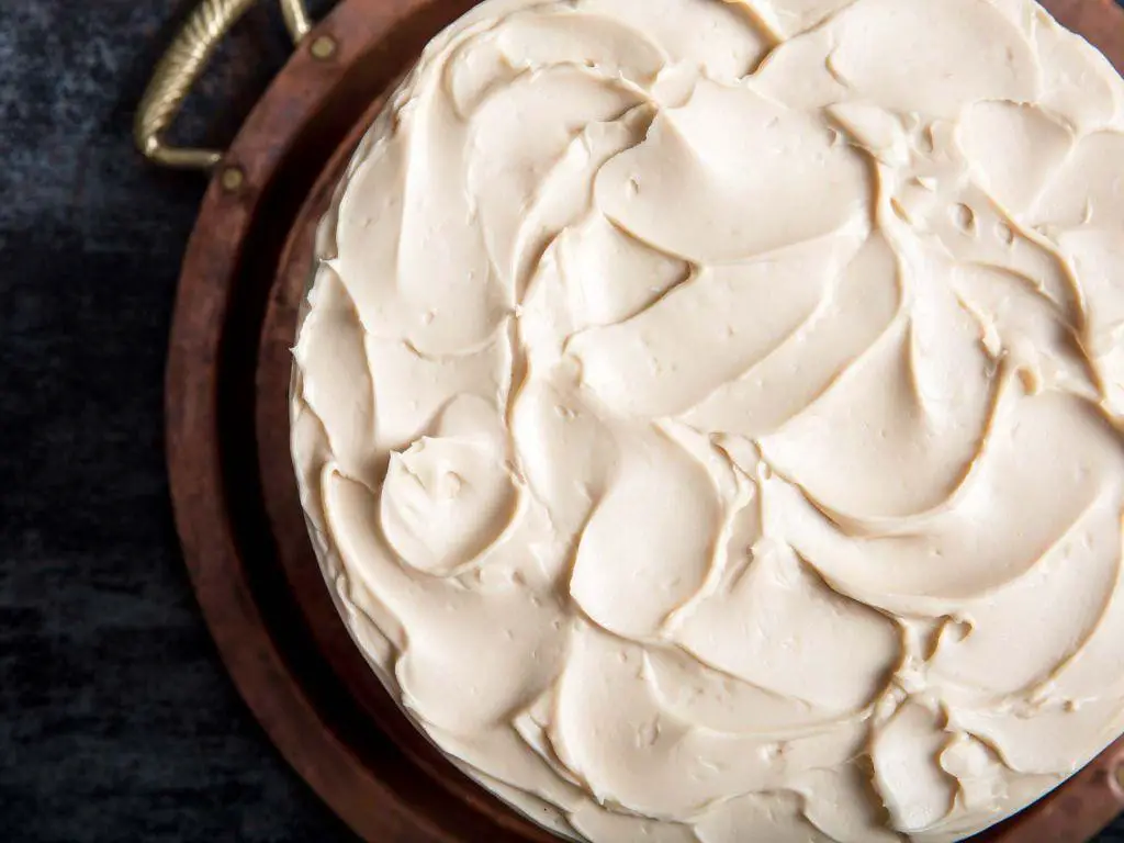 Maple Syrup Buttercream Icing