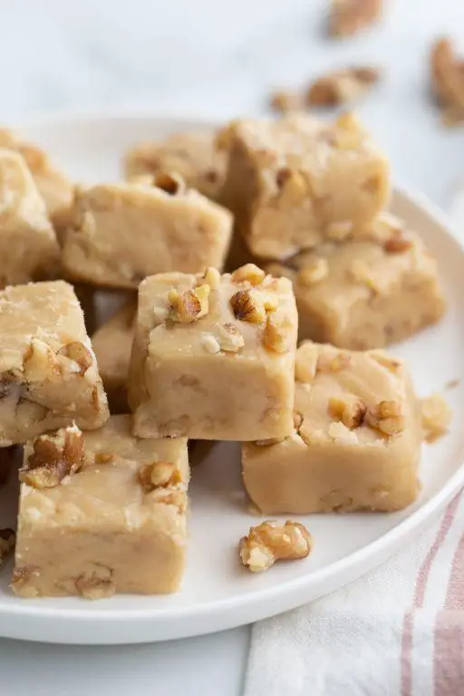 Maple Walnut Christmas Fudge