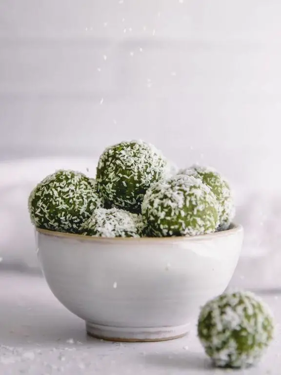 Matcha Whey Protein Energy Balls