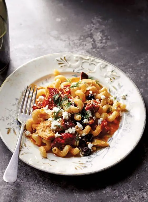 Mediterranean Cavatappi with Olives and Feta