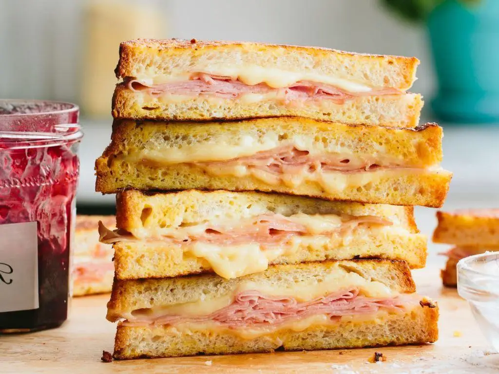 Monte Cristo Club Sandwich