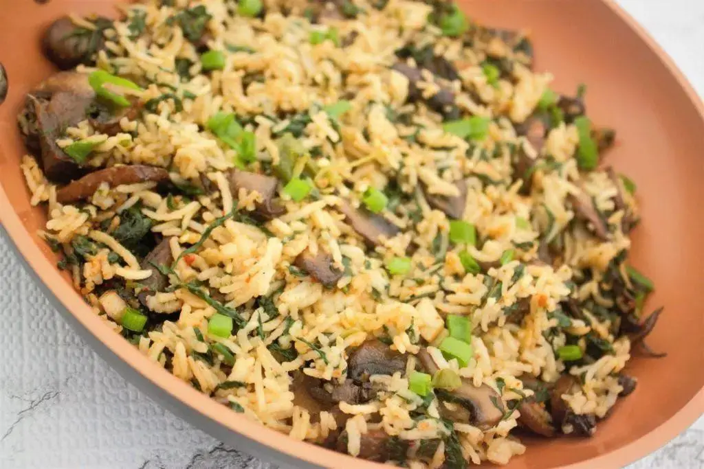 Mushroom and Spinach Fried Rice