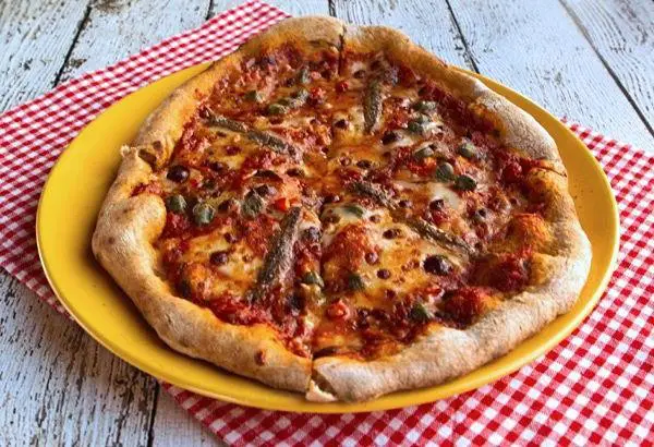Neapolitan Pizza with Anchovies and Capers