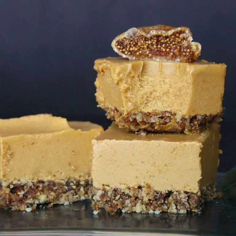 No-Bake Fig and Peanut Butter Squares