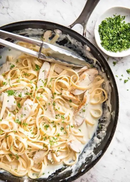One Pot Chicken Alfredo