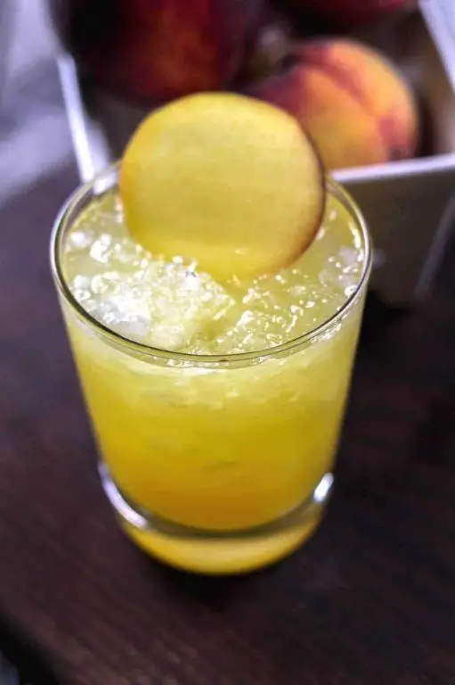 Peach Vodka Screwdriver
