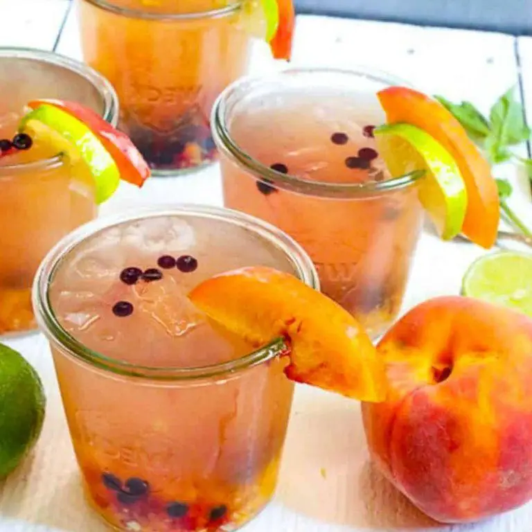 Peach Vodka Spritzer