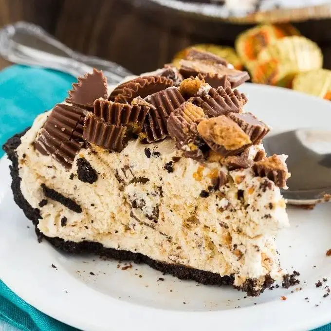 Peanut Butter Christmas Pie