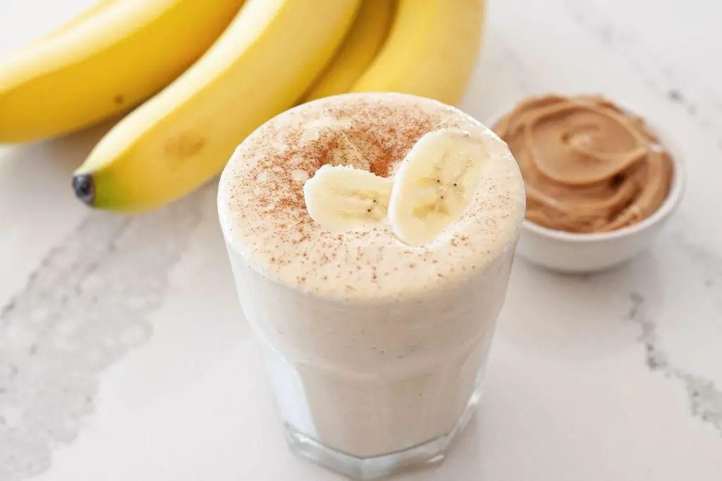 Peanut Butter and Banana Smoothie