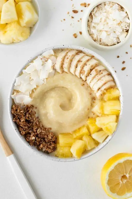 Pina Colada Smoothie Bowl
