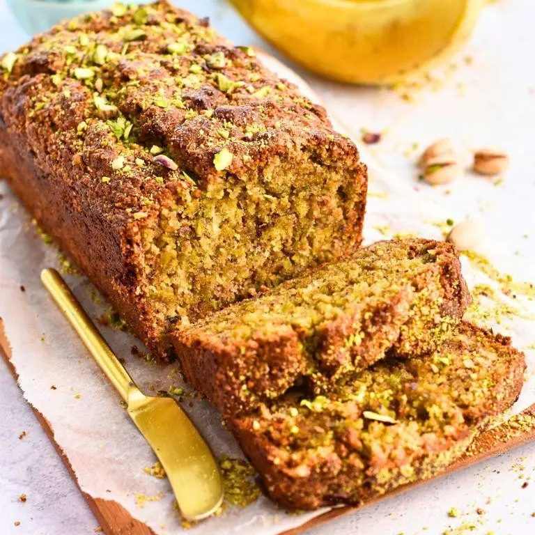 Pistachio Banana Cake