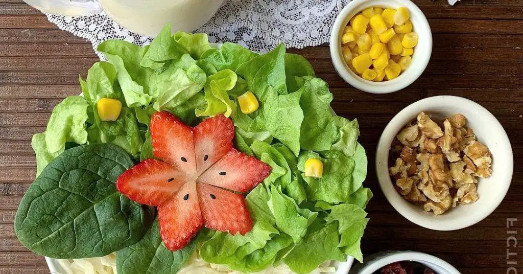 Pixelmon Tomato Salad
