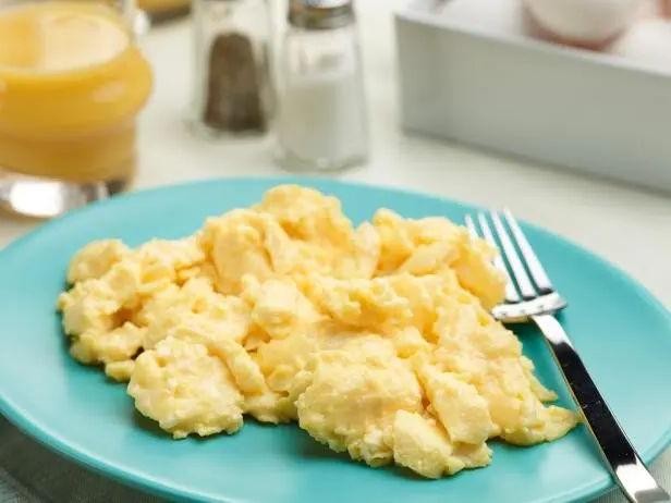 Plain Scrambled Eggs