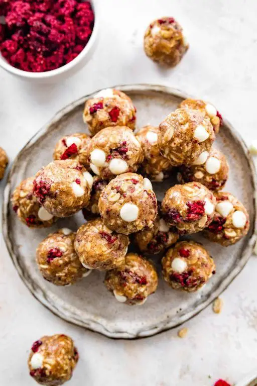 Raspberry Chocolate Energy Balls