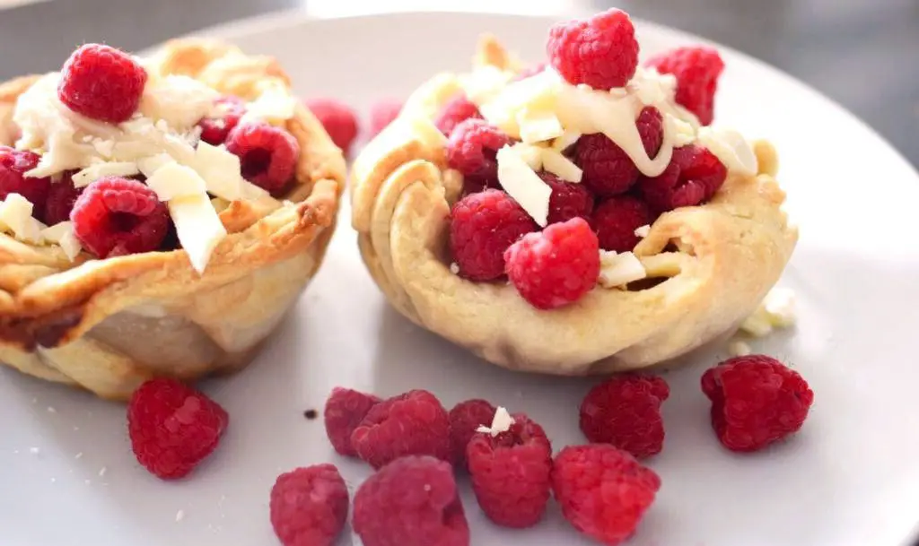 Raspberry and White Chocolate Puff Pastry Shells