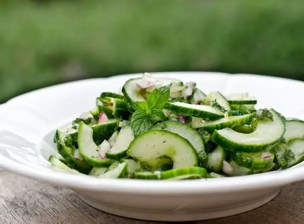 Refreshing Cucumber Mint Salad