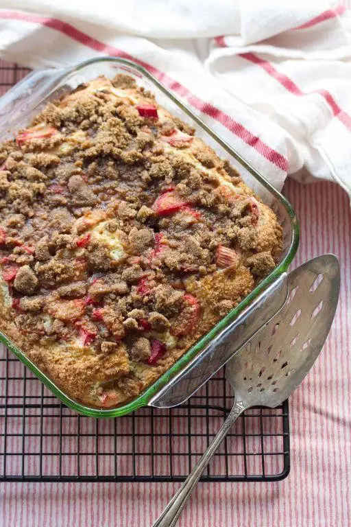 Rhubarb Lemon Coffee Cake