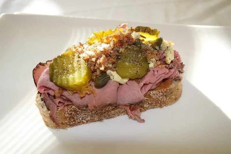 Roast Beef Sandwich with Pickles and Mustard