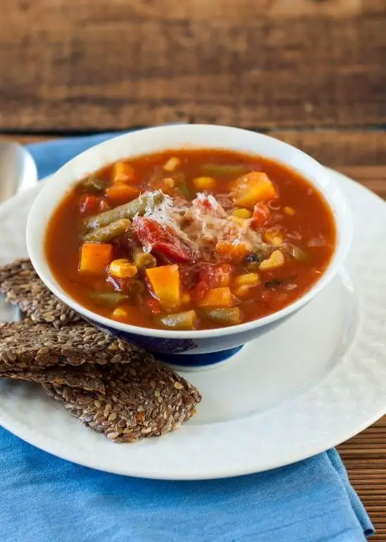 Roasted Tomato and Vegetable Soup