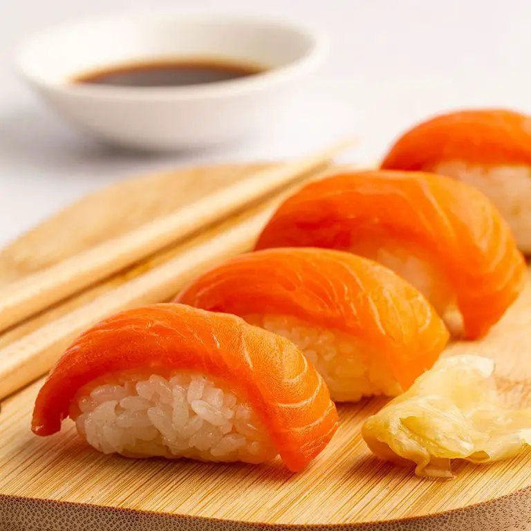 Salmon Nigiri