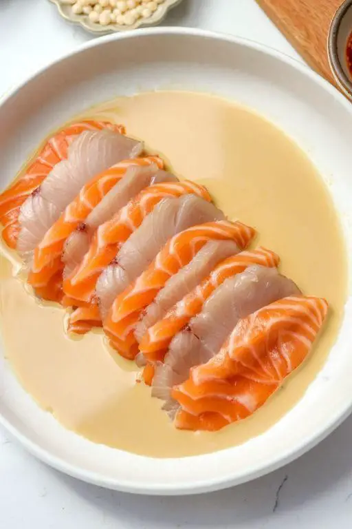 Salmon Sashimi with Truffle Oil