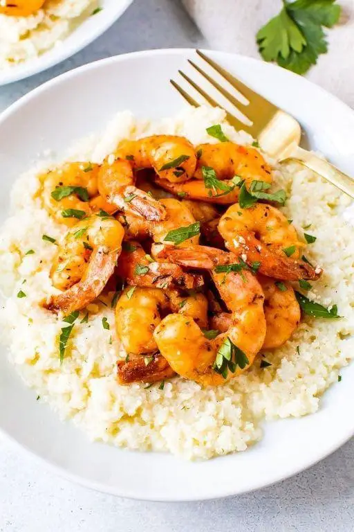 Shrimp and Cauliflower Grits