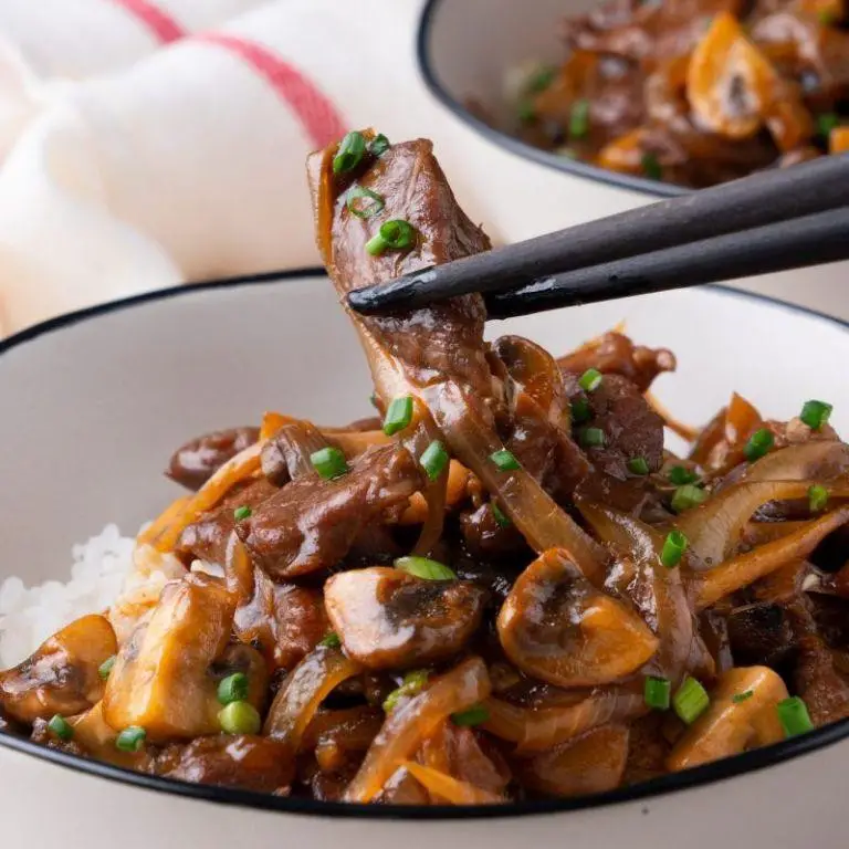 Sirloin Steak and Mushroom Stir Fry