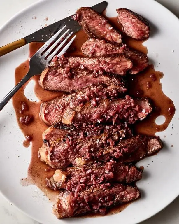 Sirloin Steak with Red Wine Sauce