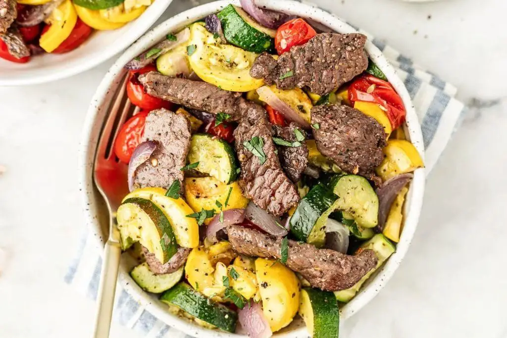 Sirloin Steak with Roasted Vegetables
