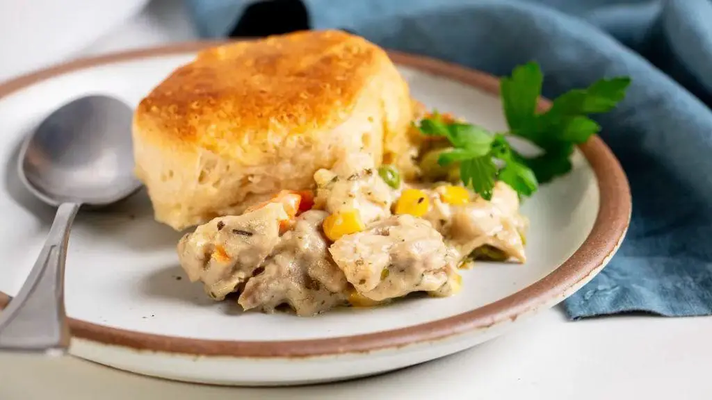Slow Cooker Creamy Chicken Pot Pie
