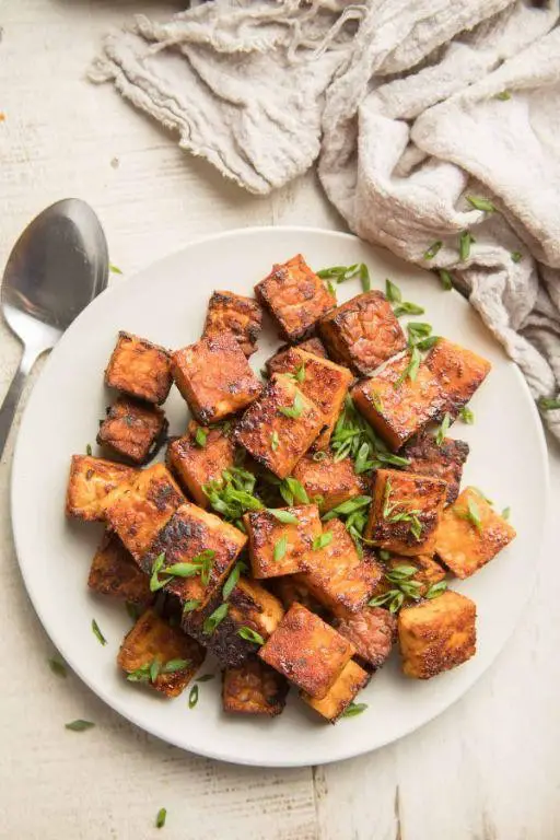 Smoky Paprika Baked Tempeh